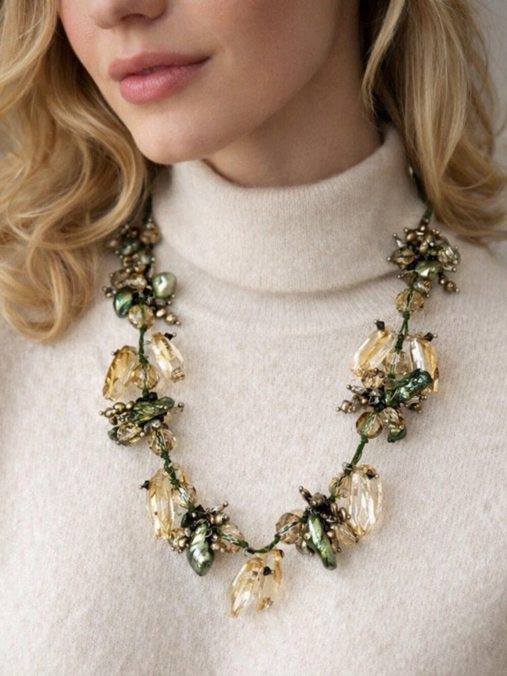 Keshi pearl and Swarovski crystal necklace